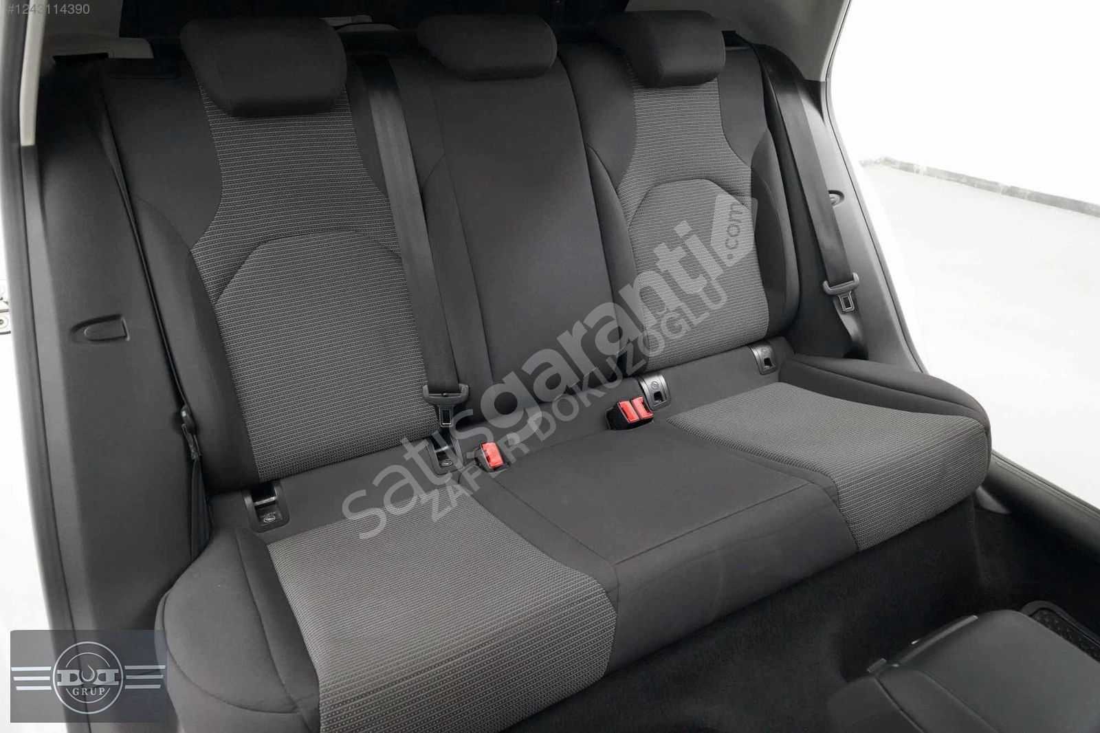 KUSURSUZ CAM TAVAN ECOTSİ LEON STYL