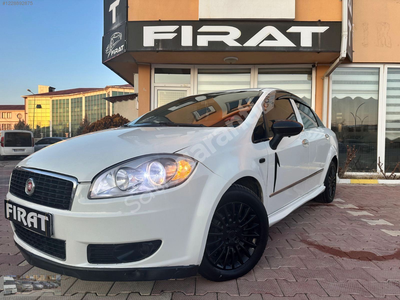 2012 MODEL 1.3 MULTİJET 95 BG ABS+KLİMA+4 CAM OTOMATİK LİNEA