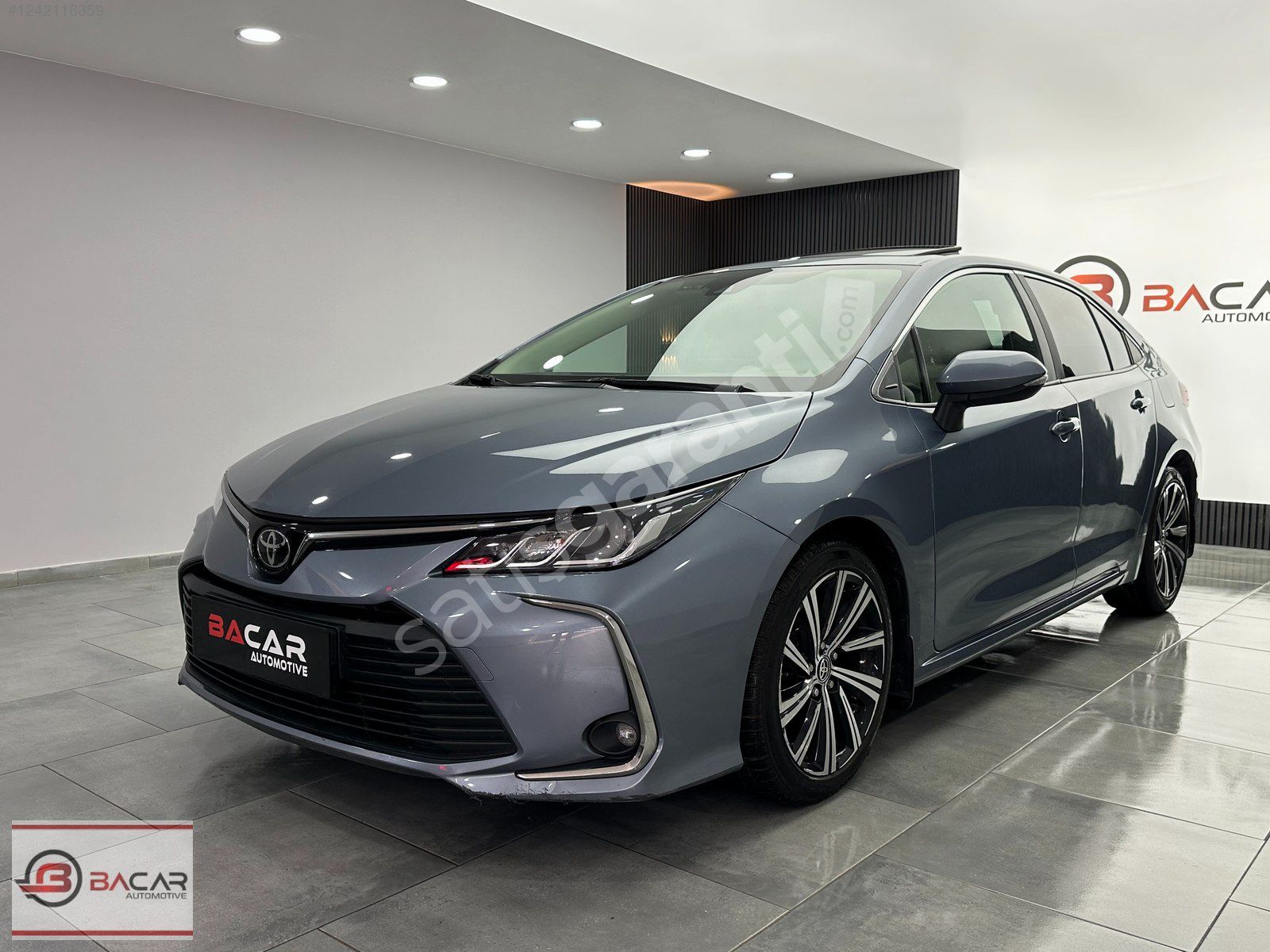 2022 COROLLA 1.5 FLAME X-PACK MULTI SUNROOF %20KDV K.K 12 TAKSİT