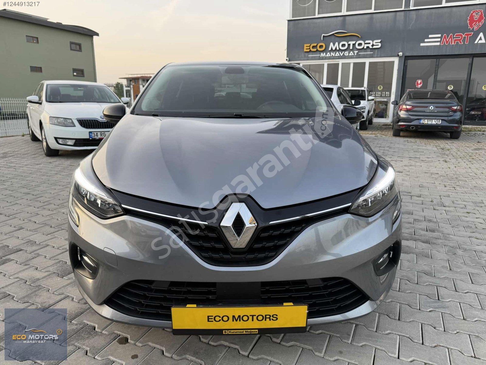 RENAULT CLİO 1.0 TCE TOUCH X-TRONİC HATASIZ BOYASIZ TRAMERSİZ..