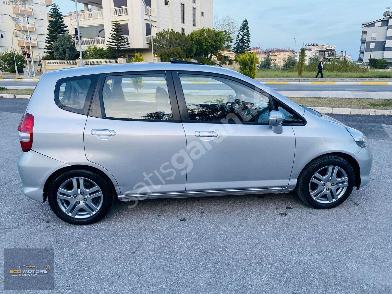 HONDA JAZZ 1.4 ES SUNROOF ÇOK TEMİZ BAKIMLARI TAM