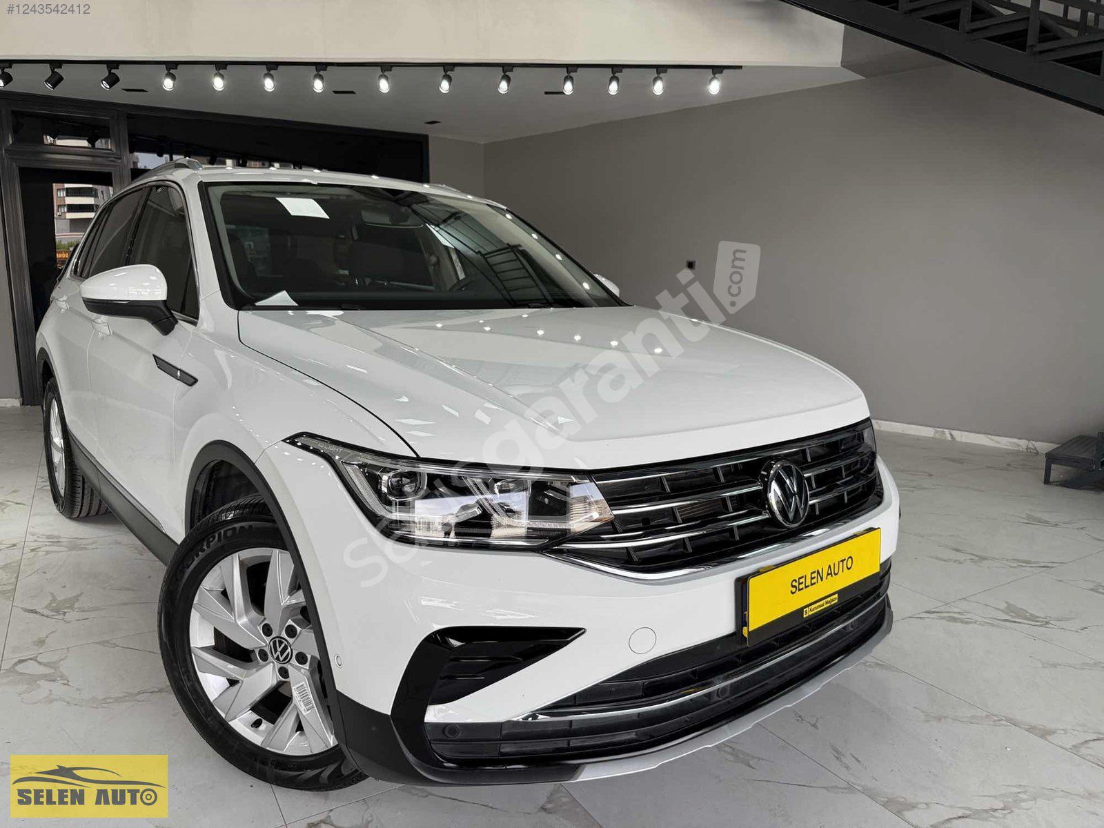 SELEN AUTO'DAN 2023 VW TİGUAN 1.5 TSI ELEGANCE ''18 BN KM''