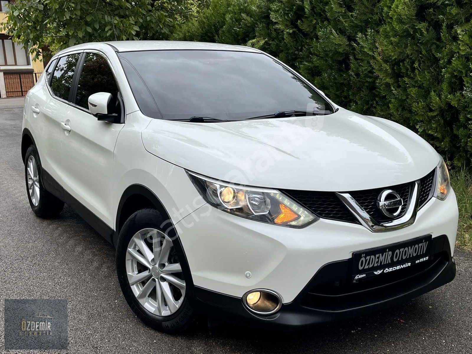 2015 NİSSAN QASHQAI 1.2 DIG-T TEKNA X-TRONİC 87.000 KM