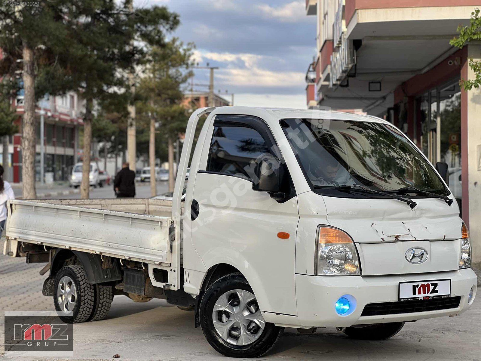 RMZ'DEN 2006 HYUNDAİ H-100 KLİMALI ORİJİNAL BEYAZ BİNİCİDEN