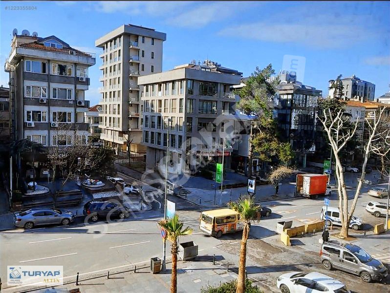 BAĞDAT CADDESİ ÜZERİ 160M2 NET YATIRIMLIK SATILIK DAİRE