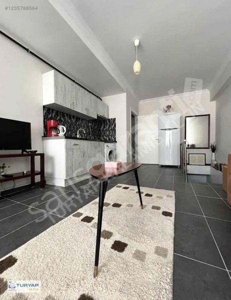 CANAN SOKAK OSMANAĞADA KİRALIK 1+1 GİRİŞ KAT DÜKKAN'DA OLABİLİR.