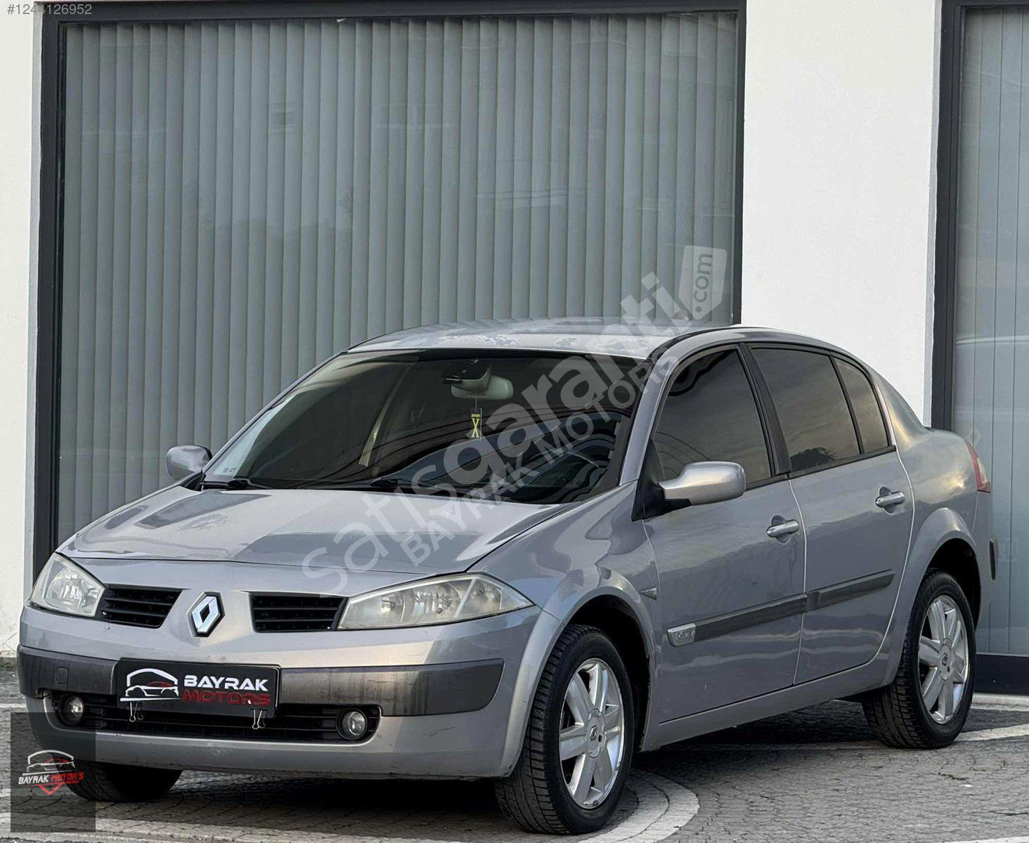 BAYRAK MOTORS RENAULT MEGANE DYNAMIQUE DEGISENSIZ