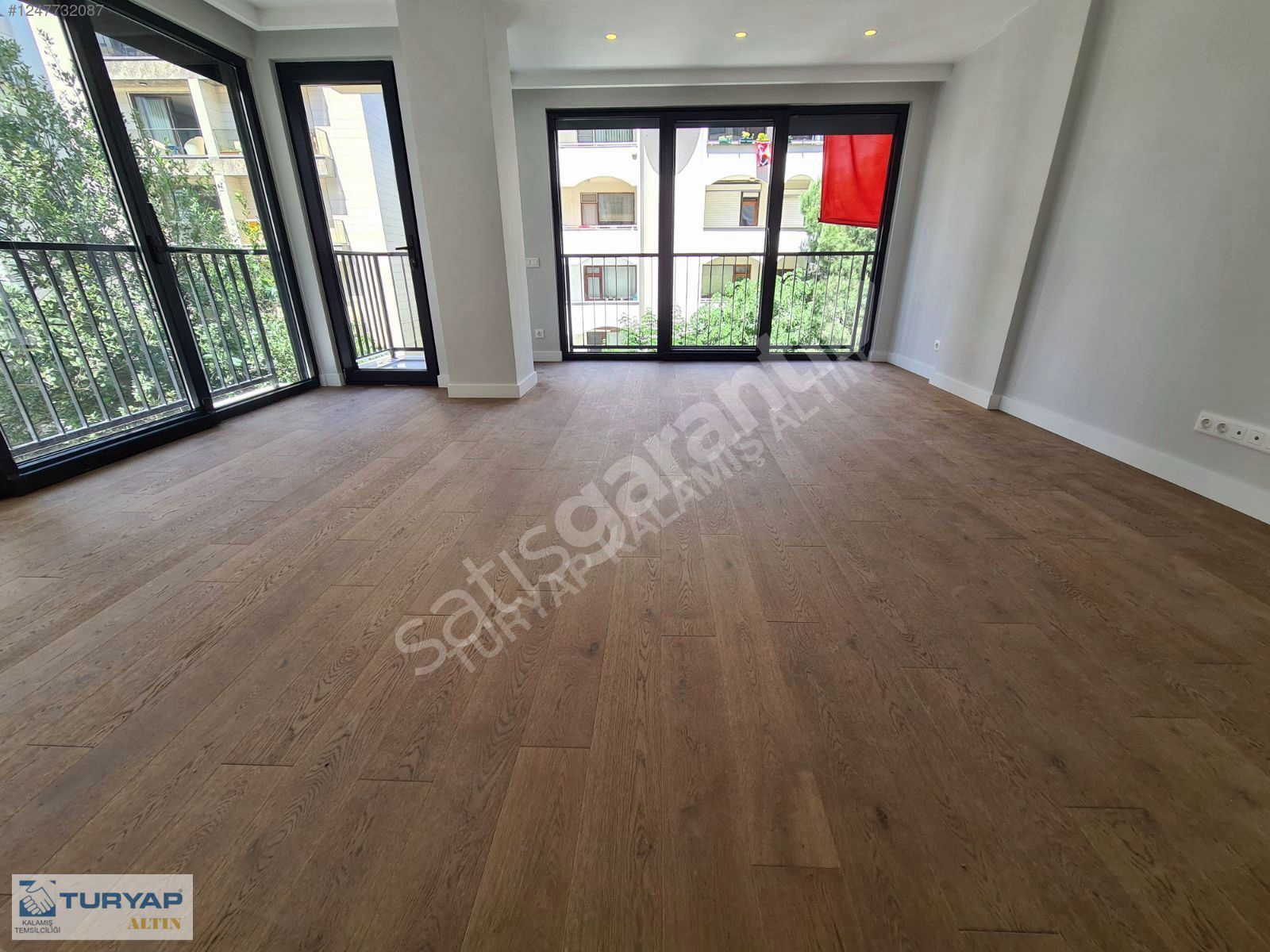 ÇİFTEHAVUZLAR DA BAĞDATA YAKIN 102M2 NET SIFIR ARA KAT BALKONLU