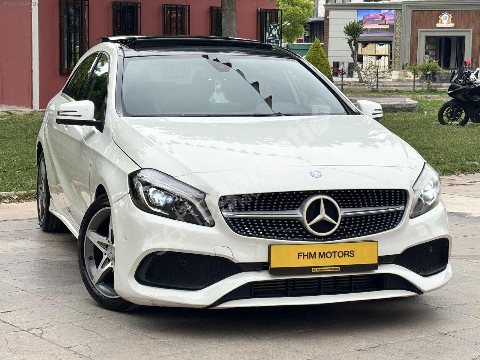-FHM Motors- 2015 MERCEDES A180 AMG MAKYAJLI YENİ KASA