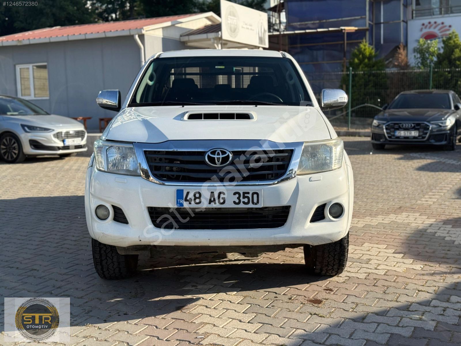 STR OTOMOTİV DEN TOYOTA HİLUX ADVENTURE 4*2