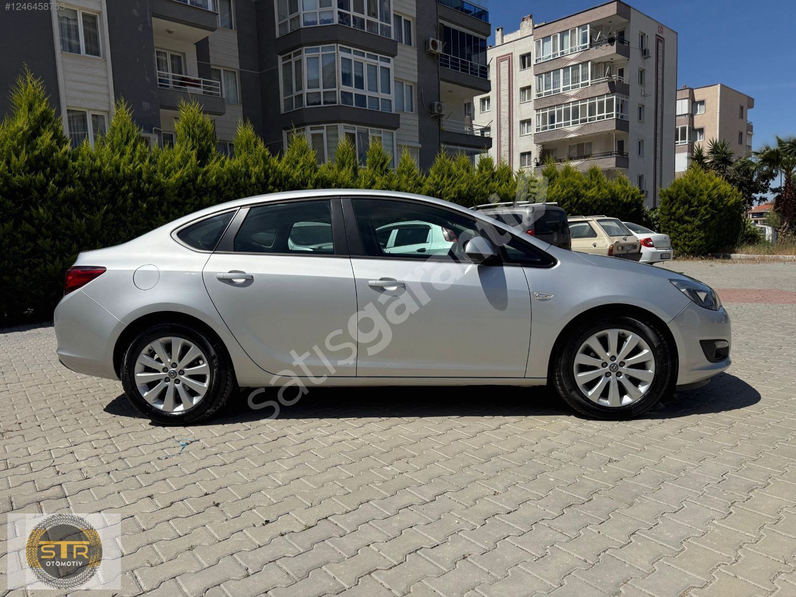 STR OTOMOTİV DEN OPEL ASTRA 1,4T OTOMATİK EMSALSİZ