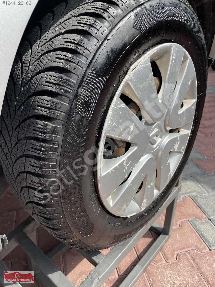 EXTRALI MÜKEMMEL TEMİZLİKTE FLUENCE MASRAFSIZ AİLE ARACI
