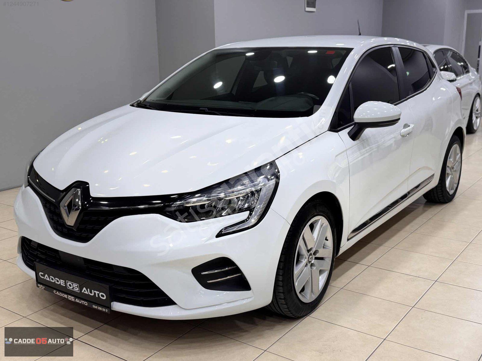 CADDE 05 AUTODAN 2021 RENAULT CLİO 1.0TCE TOUCH