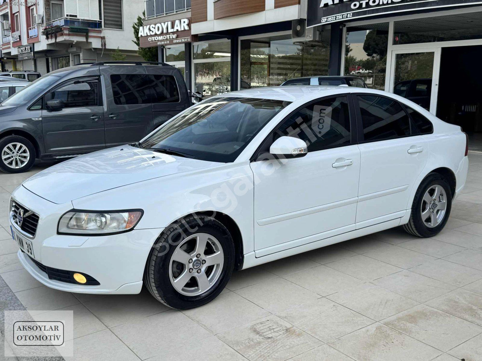 2012-BOYASIZ-EMSALSİZ-VOLVO S40 DİZEL-KREM DÖŞEME-KUSURSUZ-FULL