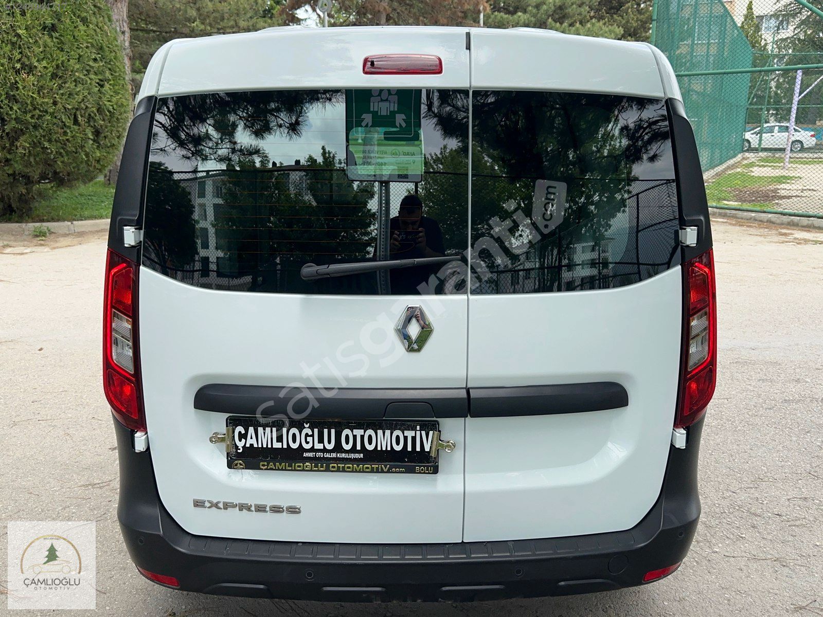 2023 EXPRESS 1.5-HATASIZ-FATURALI-İLK ELDEN-95 HP-12 AY TAKSİT-