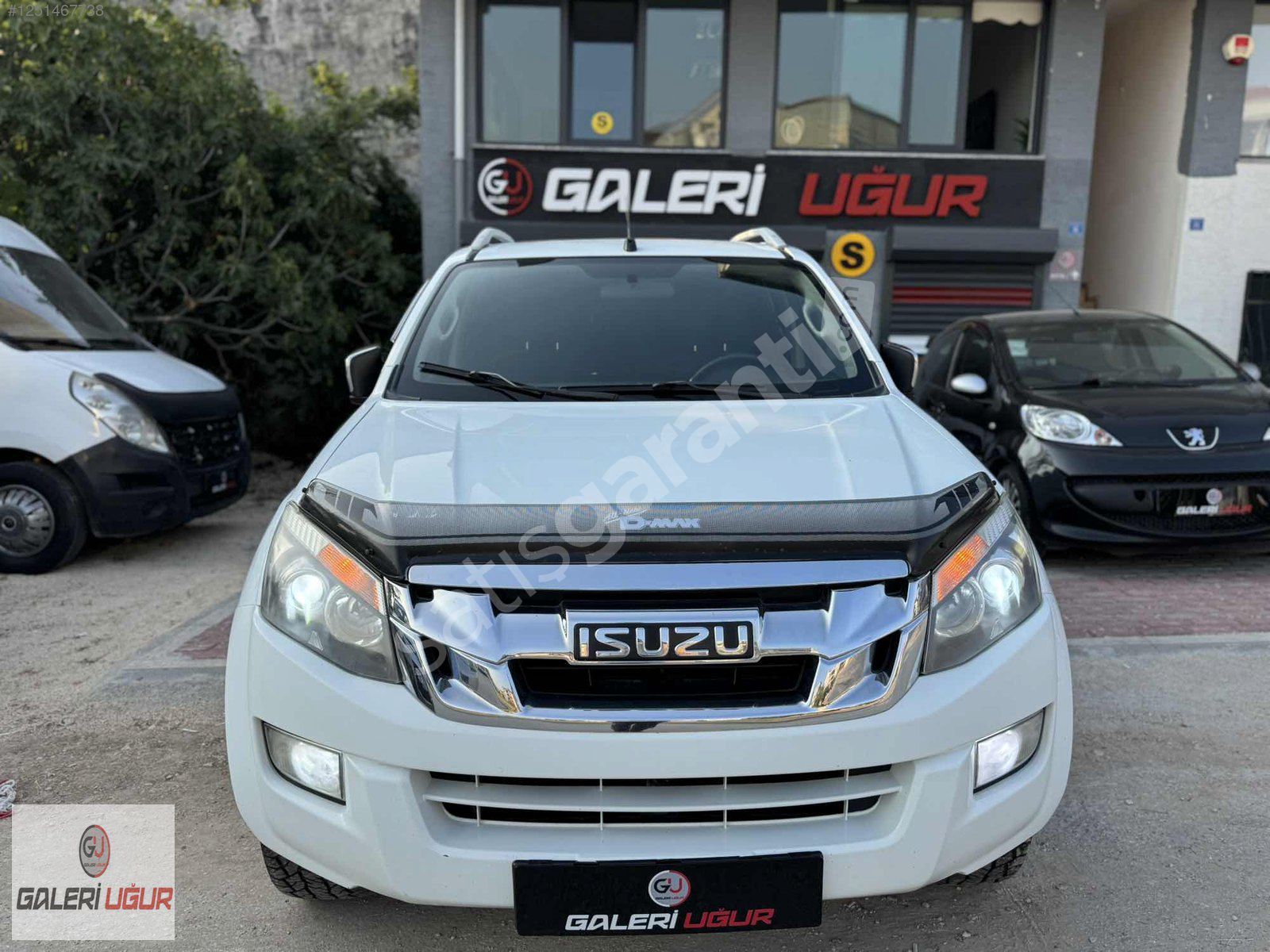 GALERİ UĞUR'DAN HATASIZ 2013 TWİN TURBO 4X2 ISUZU D-MAX LTD