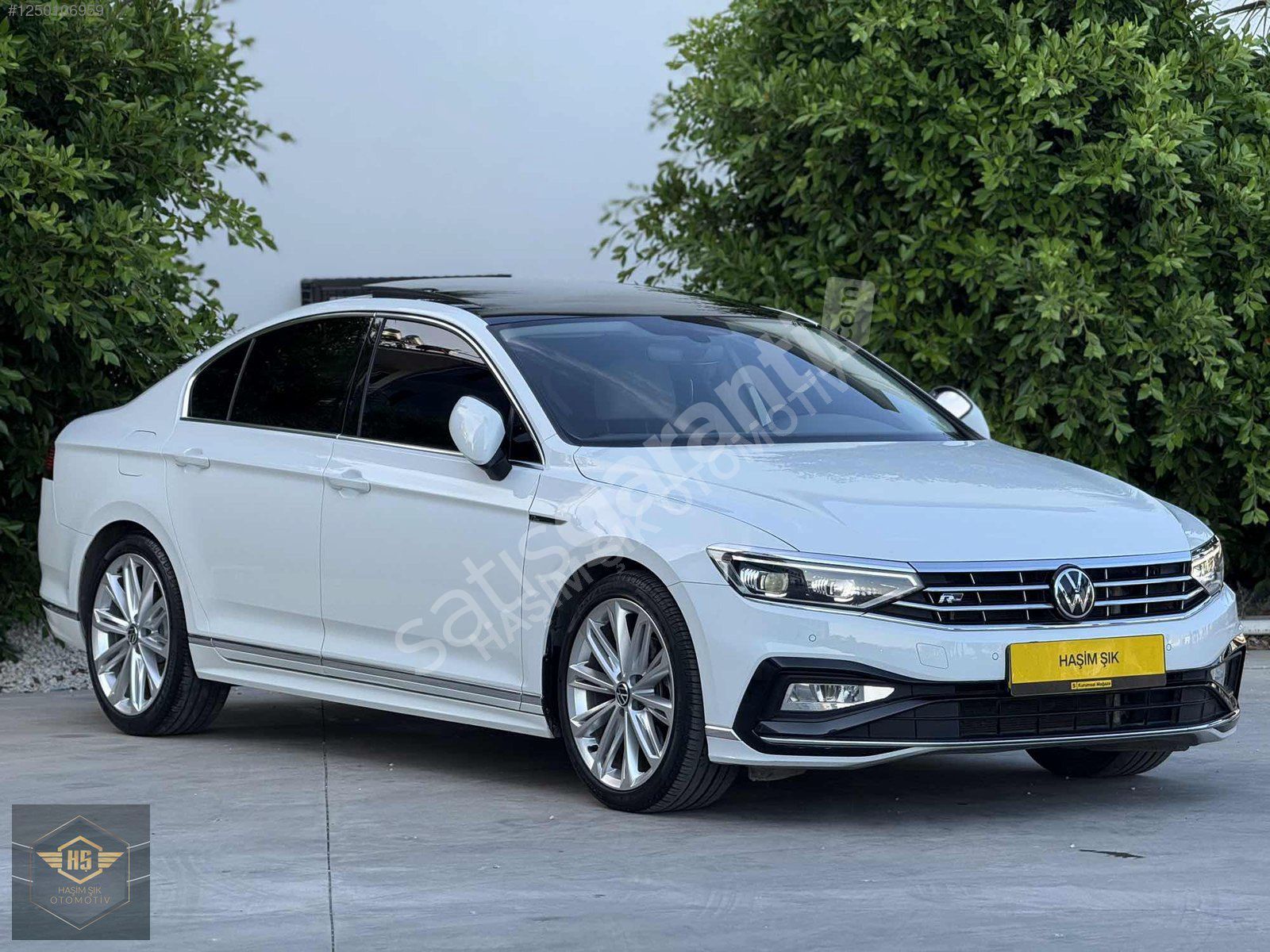 HAŞİM ŞIK OTOMOTİVDEN R LİNE NOKTA HATASIZ 40.000 KM
