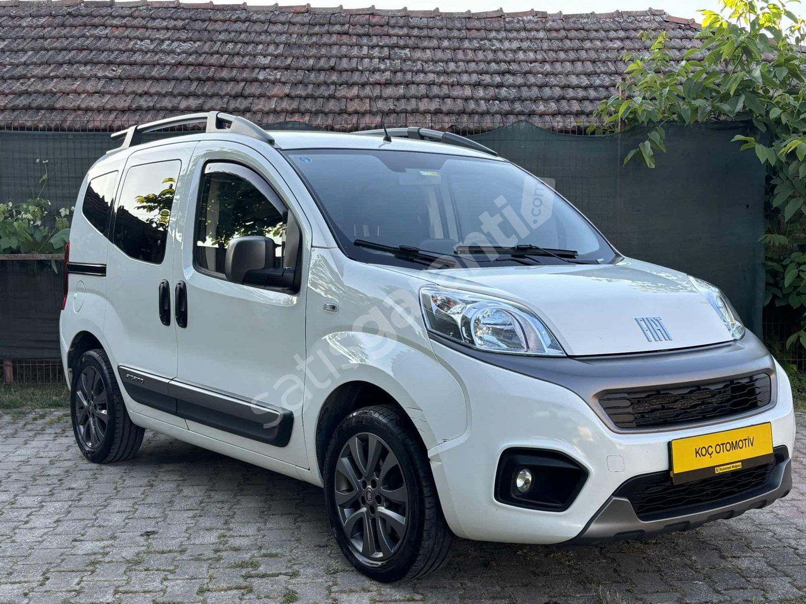 2022 FİAT FİORİNO COMBİ %20 FATURALI 1.4 EKO PREMİO 95.500 KM