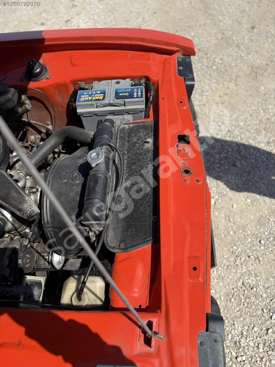 CAR07 Den AMERİKAN FORD CAPRİ