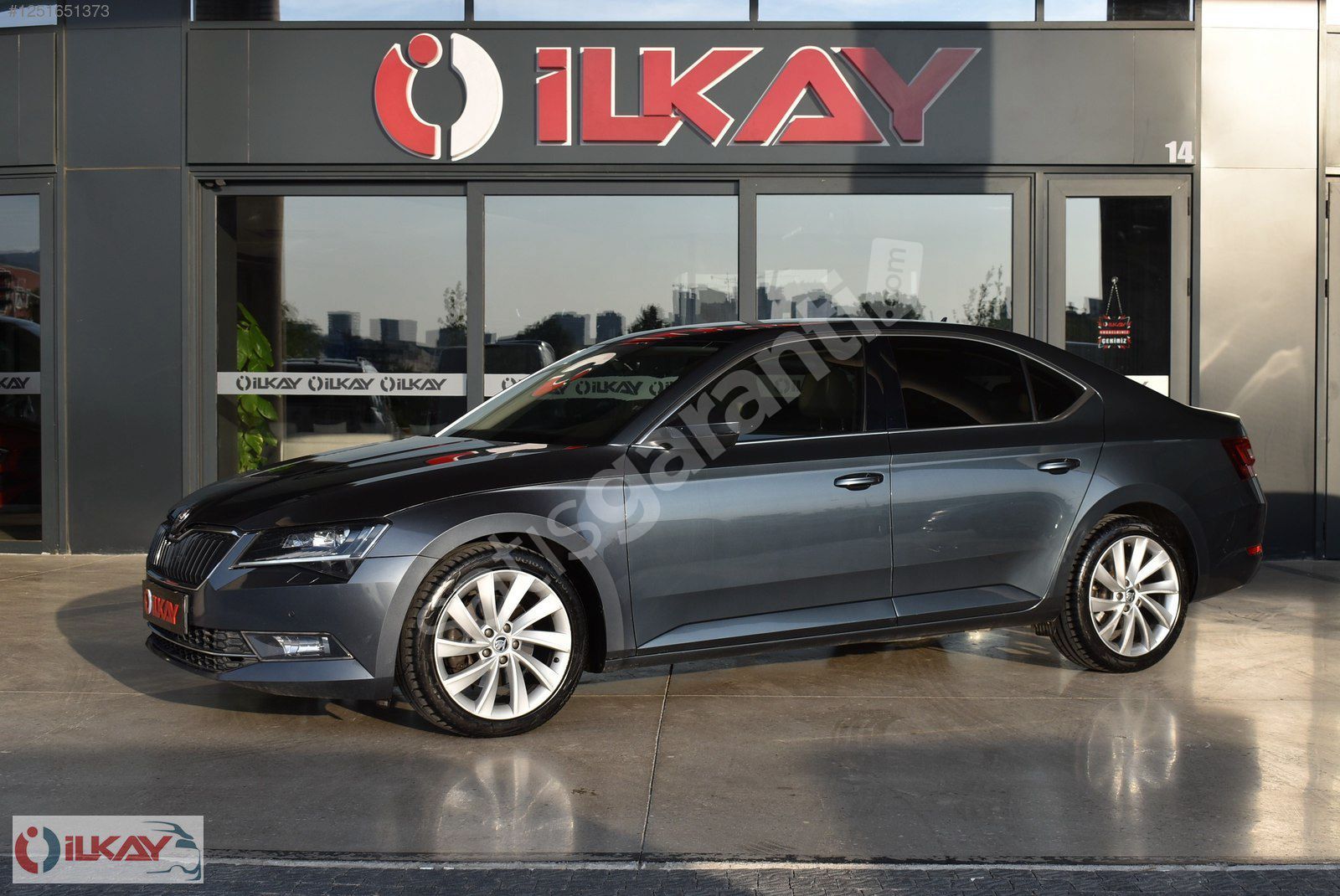İLKAY OTO'DAN 2017 SKODA SÜPERB PRESTİGE 1.6 TDİ 214,000 KM'DE