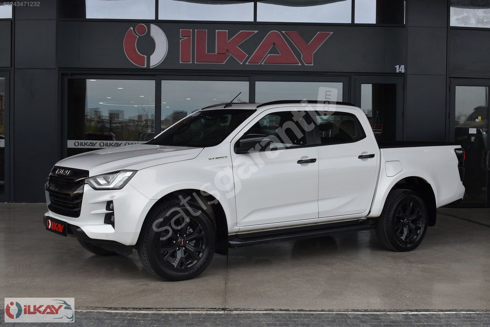 İLKAY OTO'DAN 2023 ISIZU D-MAX V-CROSS 16,000 KM'DE HATASIZ