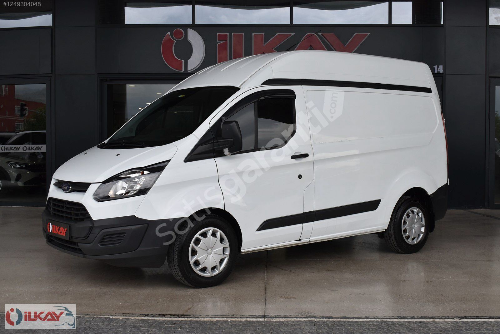 İLKAY OTO'DAN 2016 TRANSİT CUSTOM 330 S %20 FATURALI 374,000 KM
