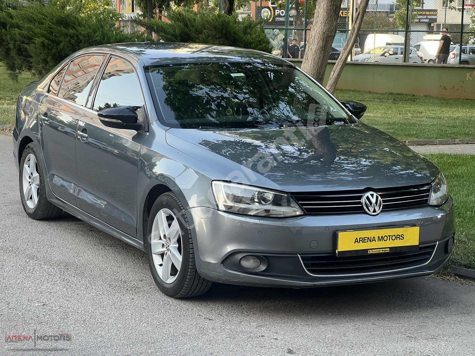 Arena MOTORS'dan 2012 VW JETTA 1.6 TDİ COMFORTLİNE