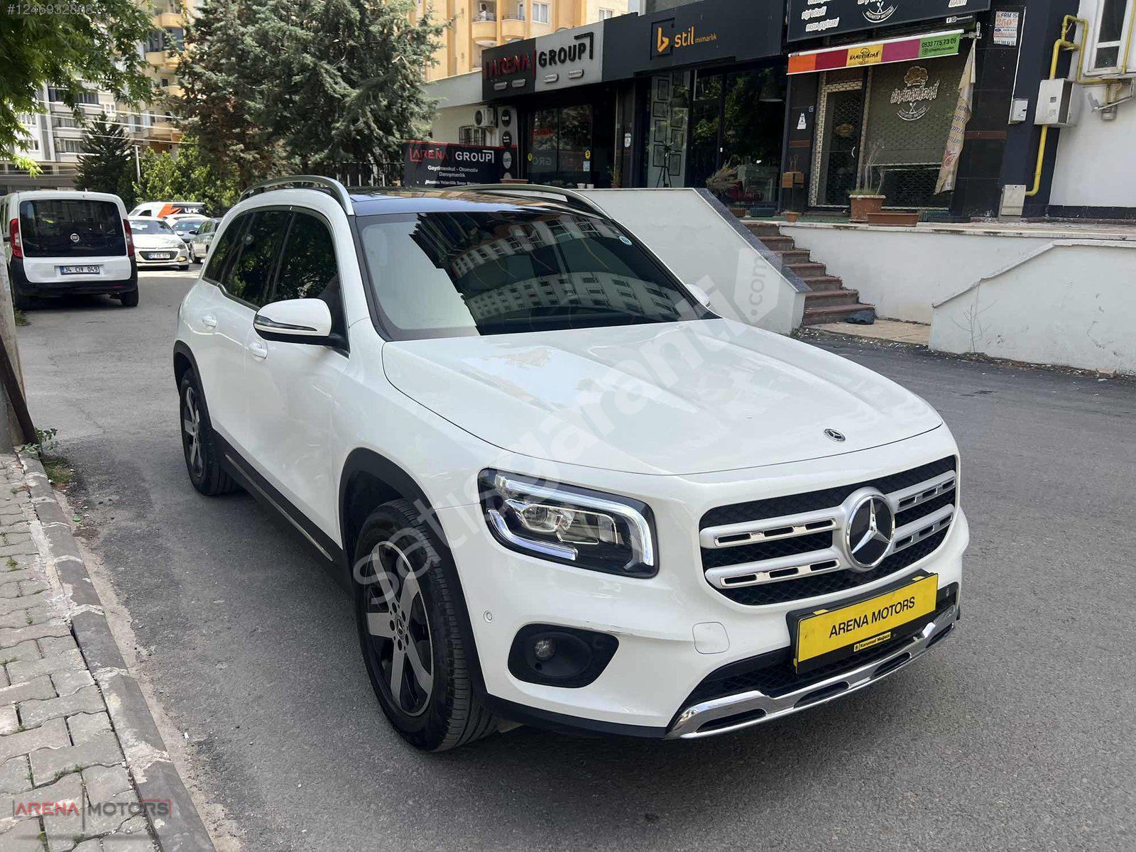 Arena MOTORS'dan MERCEDES GLB 200 PROGRESSİVE 4MATİC