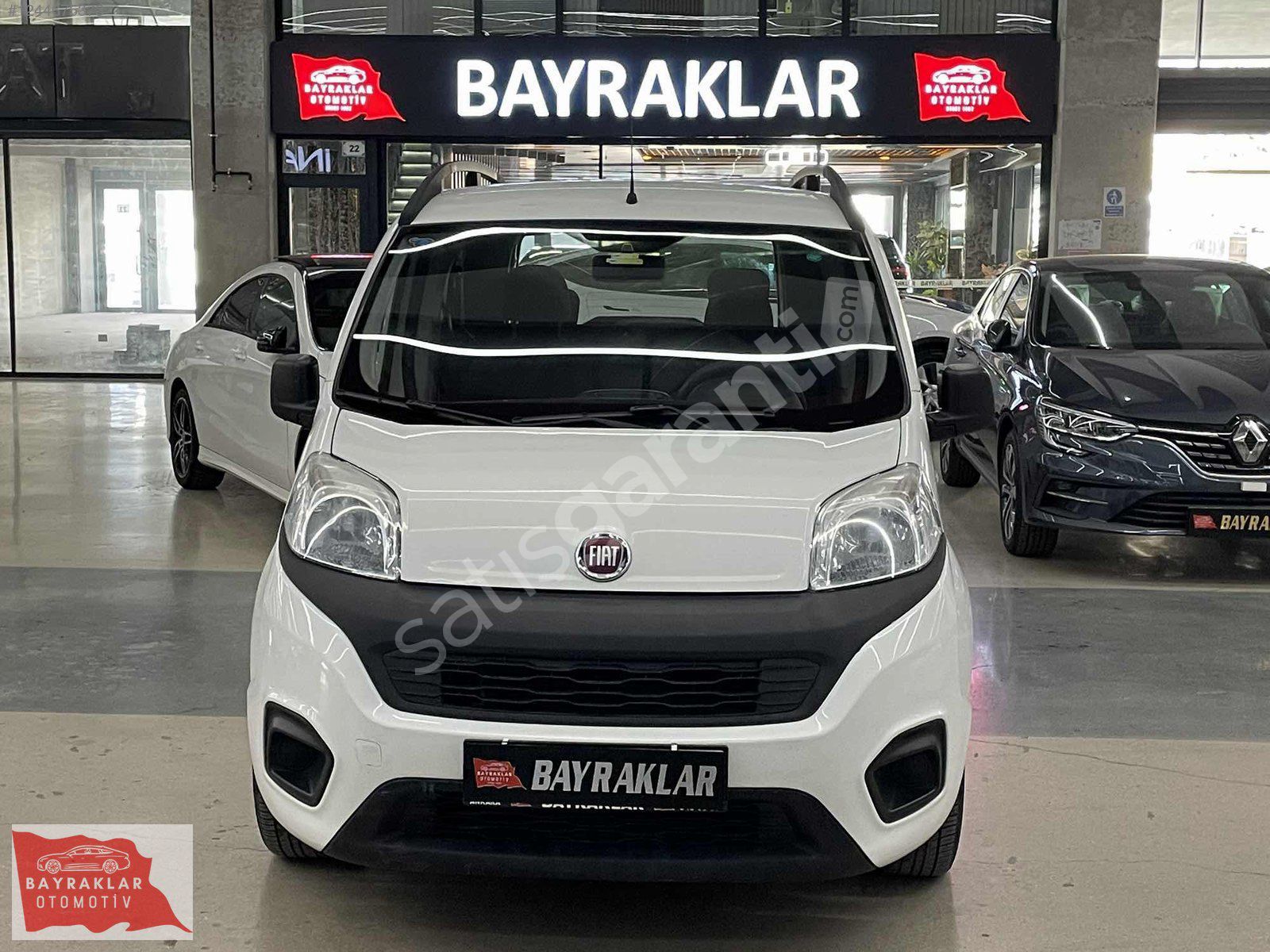 BAYRAKLAR'DAN 2016 MODEL FIORINO COMBİ 1.3 POP BOYASIZ