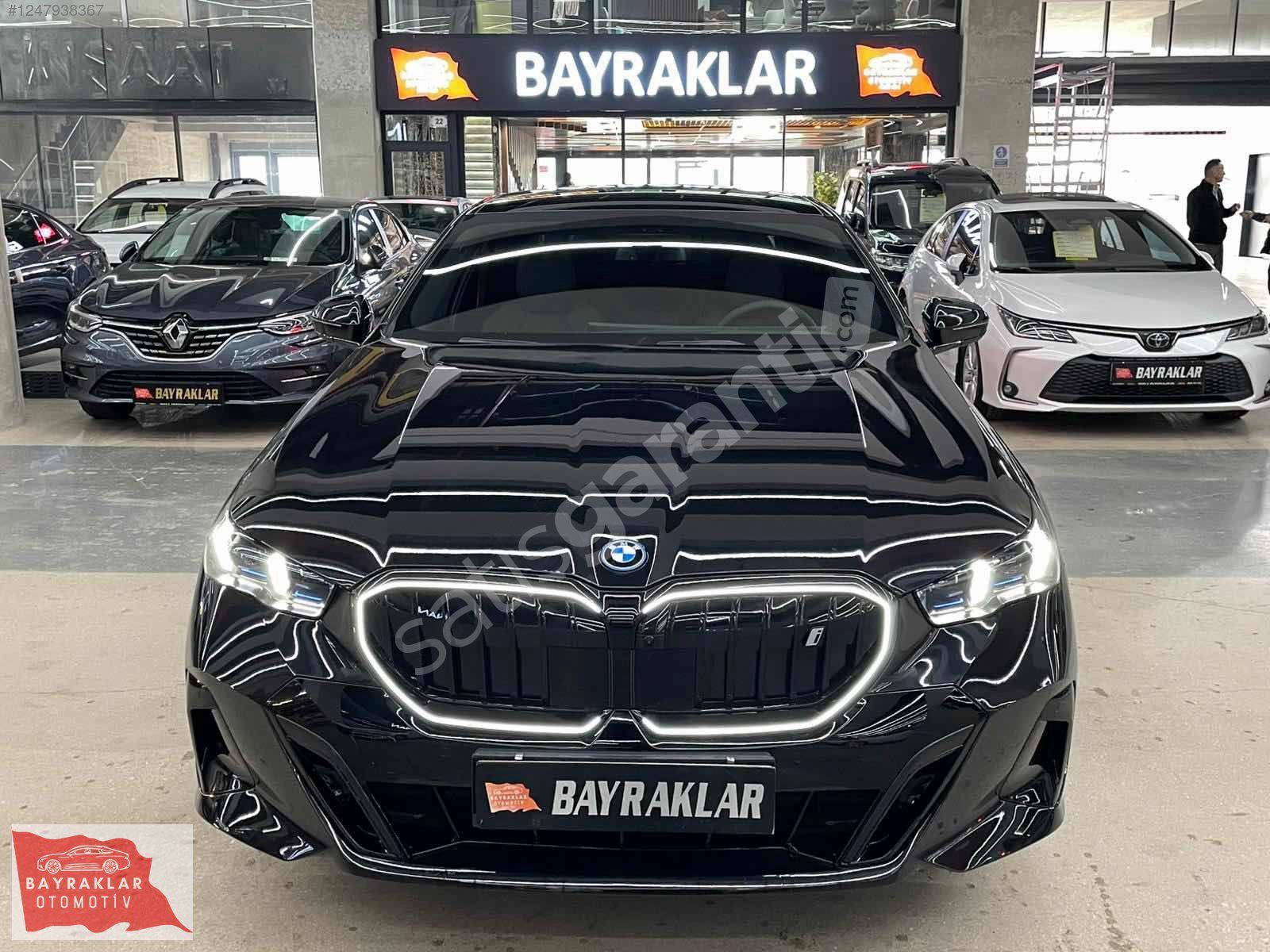BAYRAKLAR'DAN 2024 i5 XDRİVE 40 M SPORT HARMN/AKS/ISITMA/SOGTMA