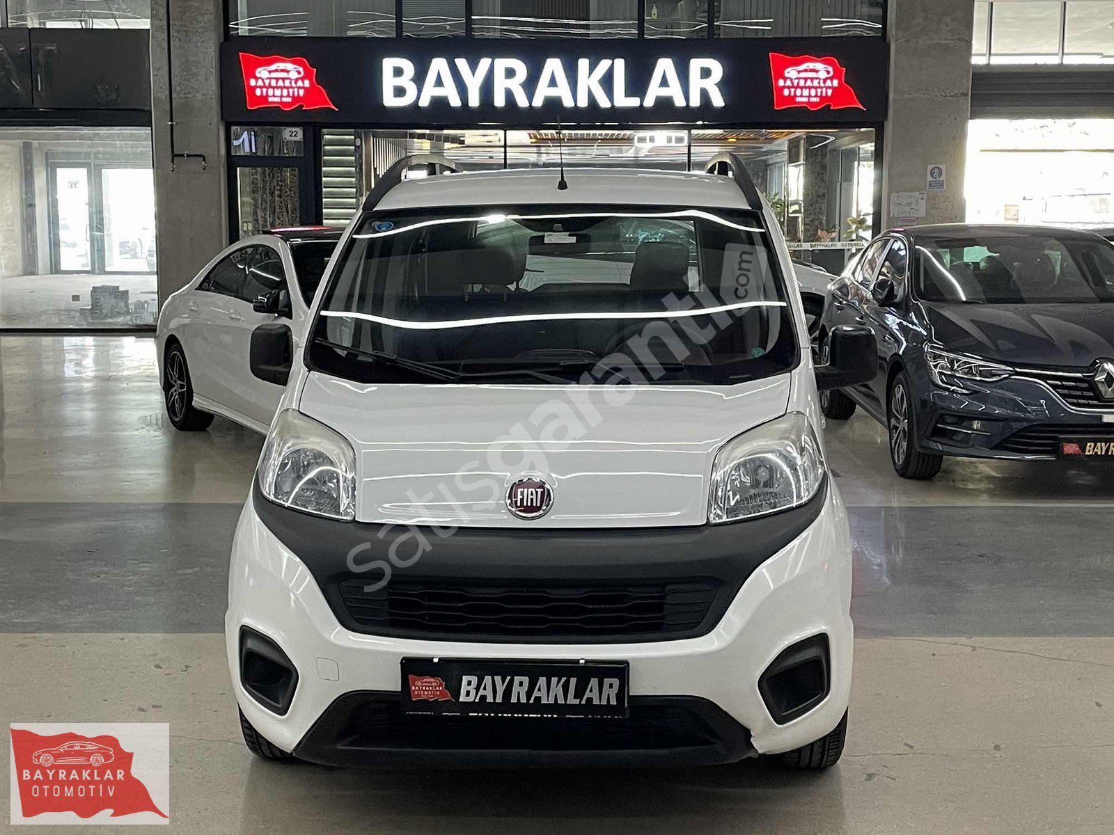 BAYRAKLAR'DAN 2016 MODEL FIORINO COMBİ 1.3 MULTIJET POP