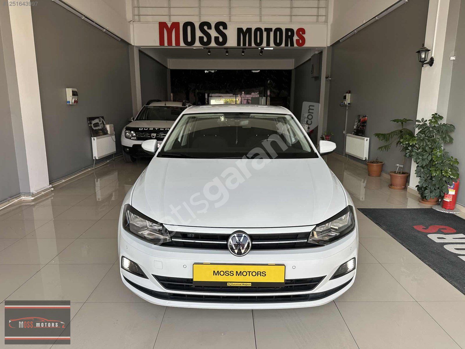 2021 YETKİLİ SERVİS BAKIM 37 BİN KM OTOMATİK YENİ KASA POLO