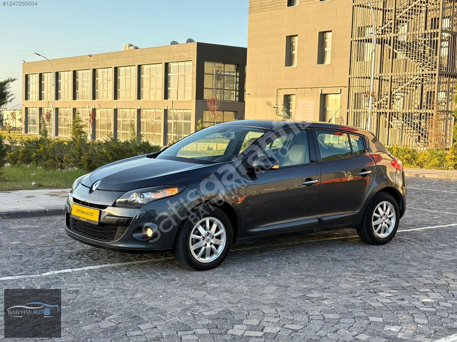 2010 OTOMATİ MEGANE III PRİVİLEGE FULL DEĞİŞENSİZ KREDİ KARTI GE
