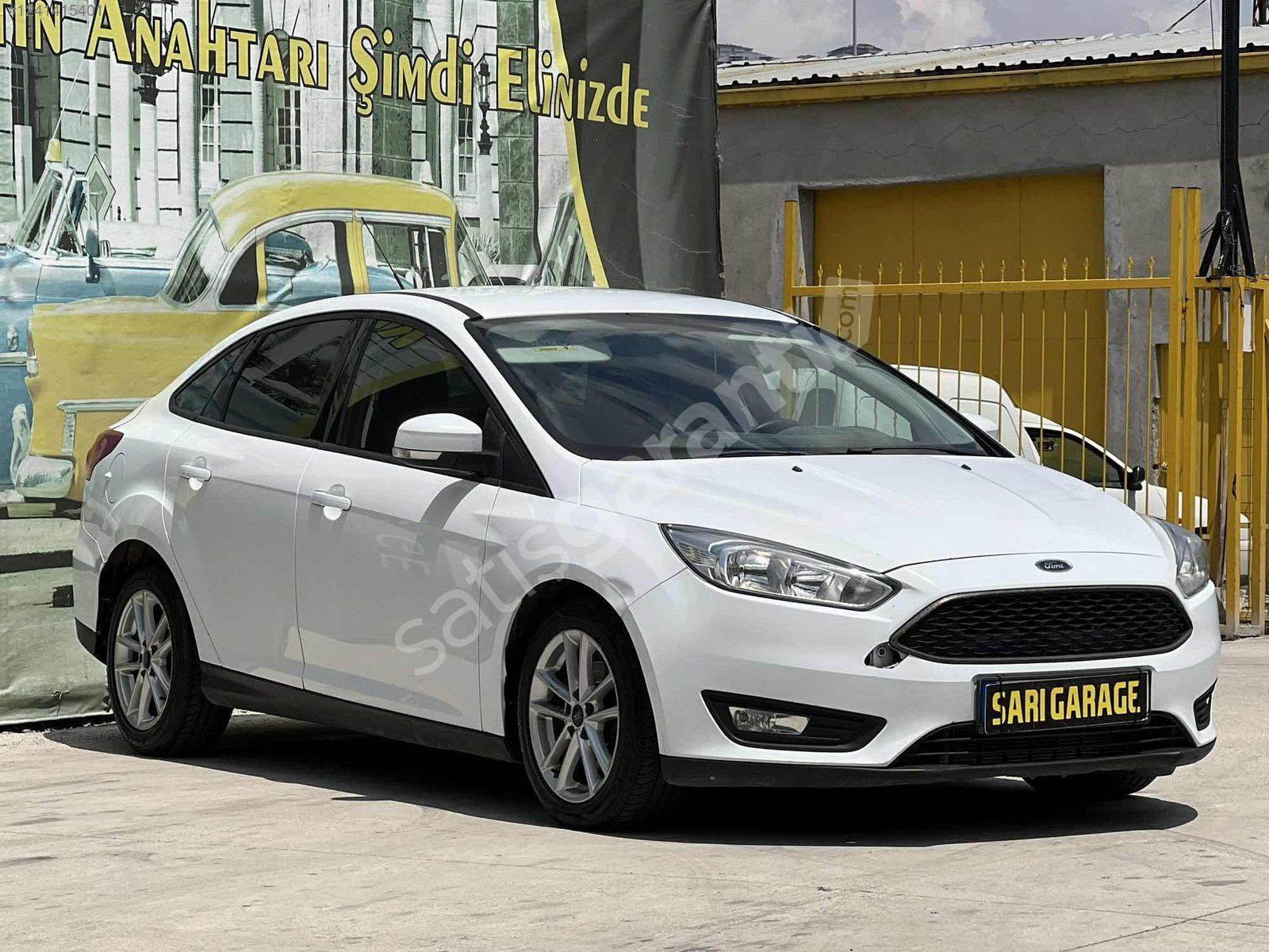 SARI GARAGE'DAN EMSALSİZ 2015 MODEL FORD FOCUS 1.5 TDCi TREND-X