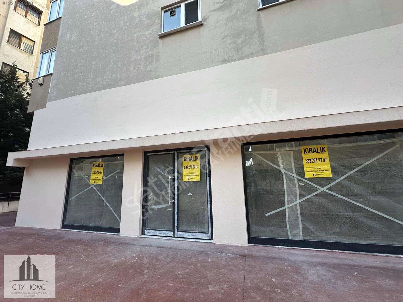 K BAKKALKÖYDE YKB SOKAĞINDA DEPOLU 140 M 2 ÖN KULLANIMLI DÜKKAN