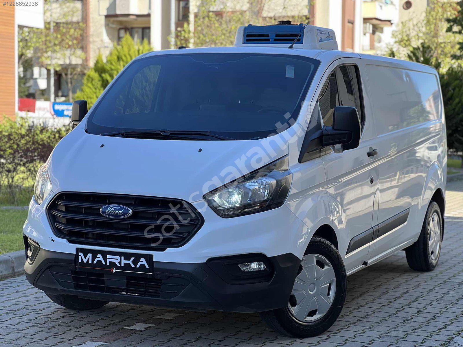 MARKA'DAN 2022 CUSTOM TEKNO/4 %20 FATURALI FRİGOLU 110.000 KM