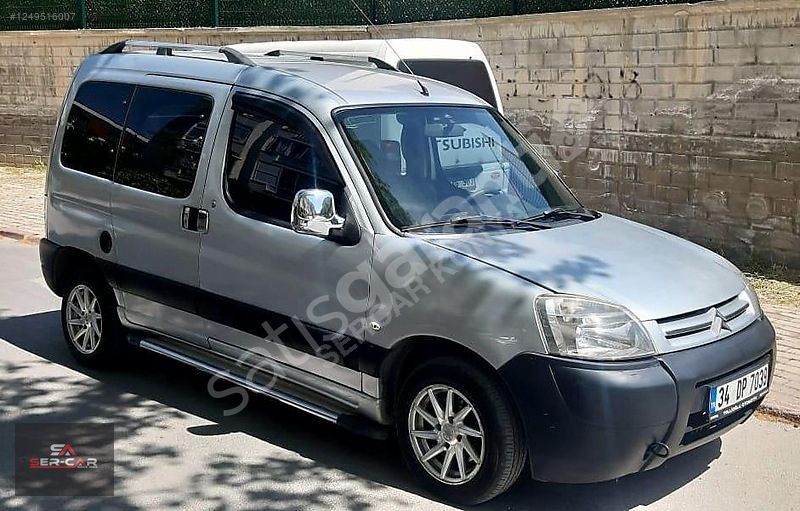 SER-CAR'DAN *CITROEN BERLİNGO *