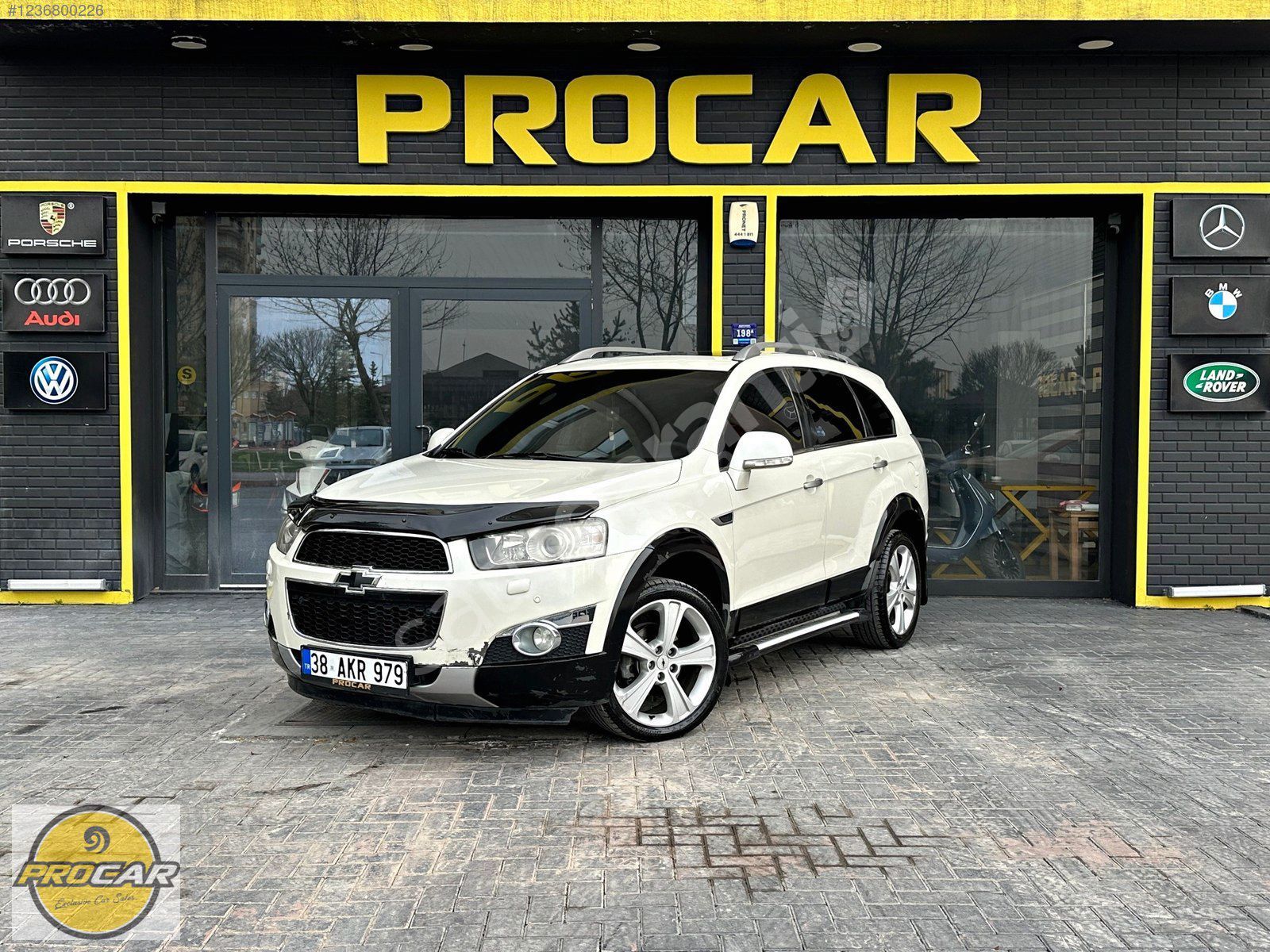 2012 DEĞİŞENSZ 1,5 BOYA SUNROOF ISITMA GENİŞ EKRAN 7 KİŞİLİK LTZ