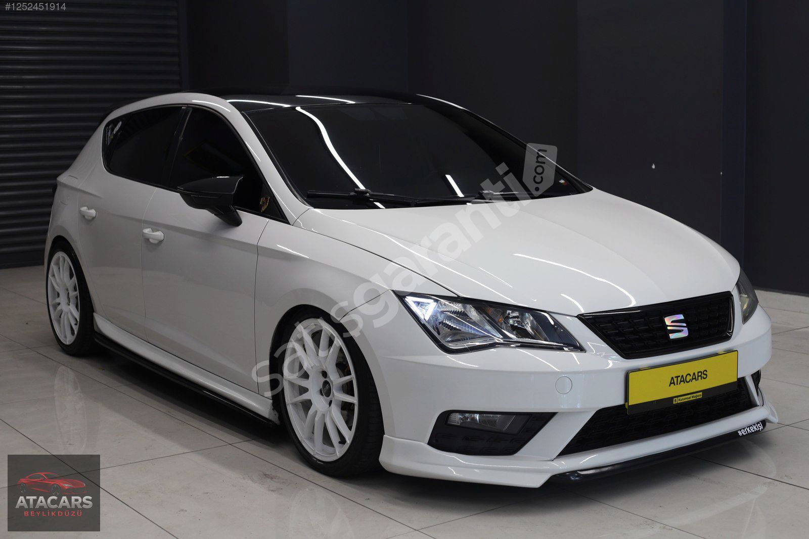 ATA-CARS TEMİZ SEAT LEON 1.6TDI CARBON DETAYLI 12 AY KREDİ