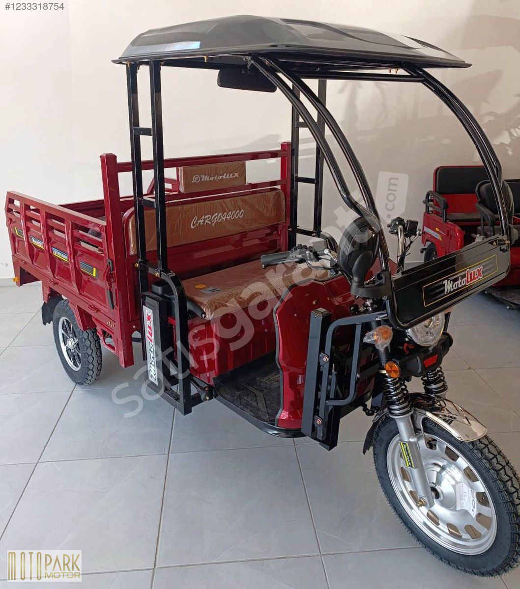 MOTOLUX CARGO 44000 KABİNLİ
