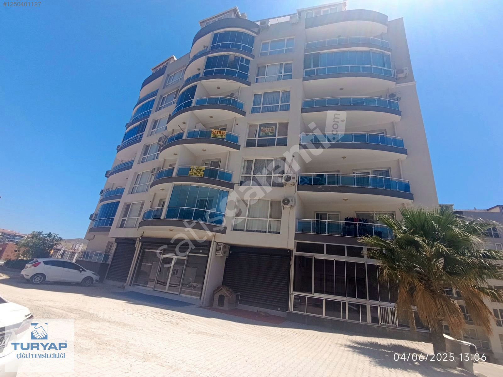 Çiğli Harmandalı Mahallesi'nde Eşyalı Satılık 1+1 Daire
