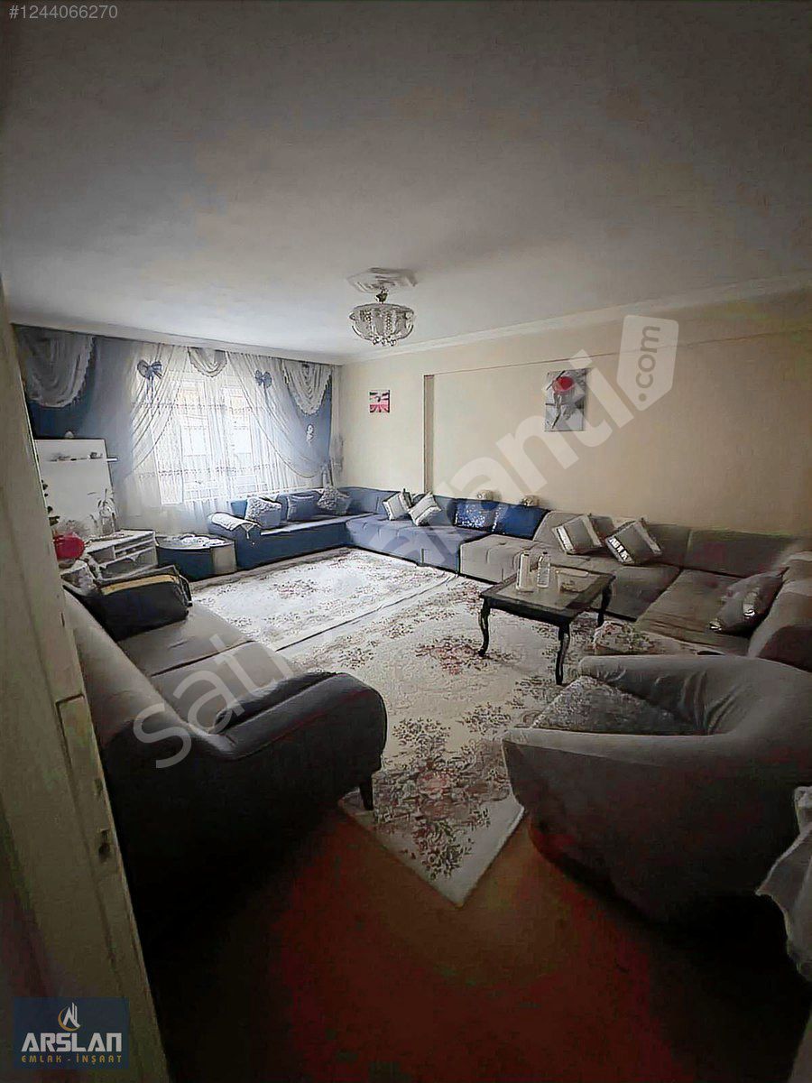 BURSA İNEGÖL MESUDİYE MAHALLESİ,ARA KAT, 3+1, SATILIK DAİRE