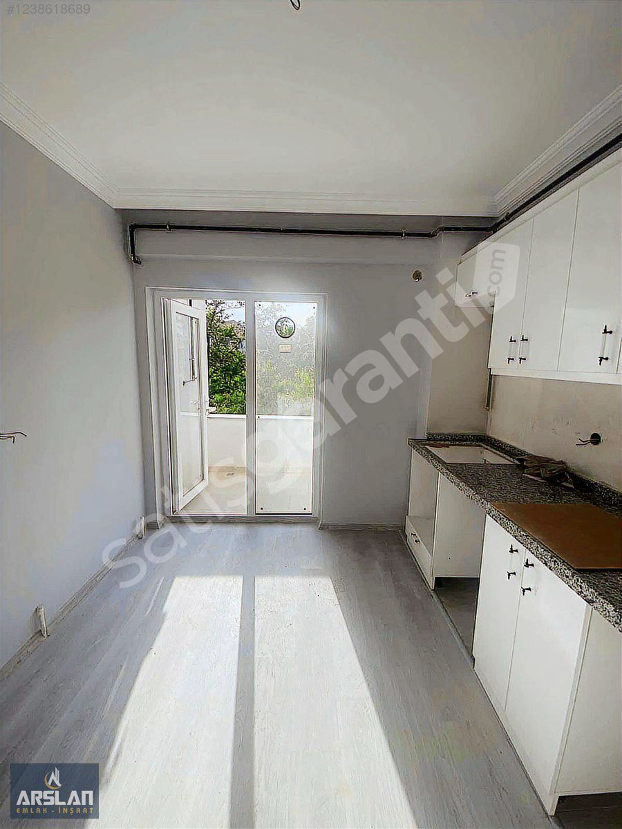 BURSA İNEGÖL CERRAH MAH'DE,2+1,95M2,3.KAT,SATILIK DAİRE