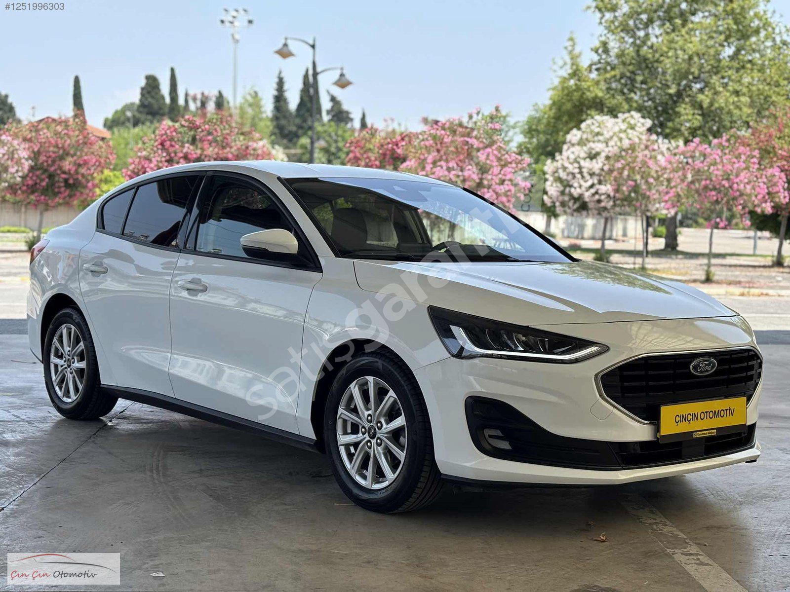 ÇIN ÇIN'DA 2023 YENİ KASA KUSURSUZ TREND X FOCUS