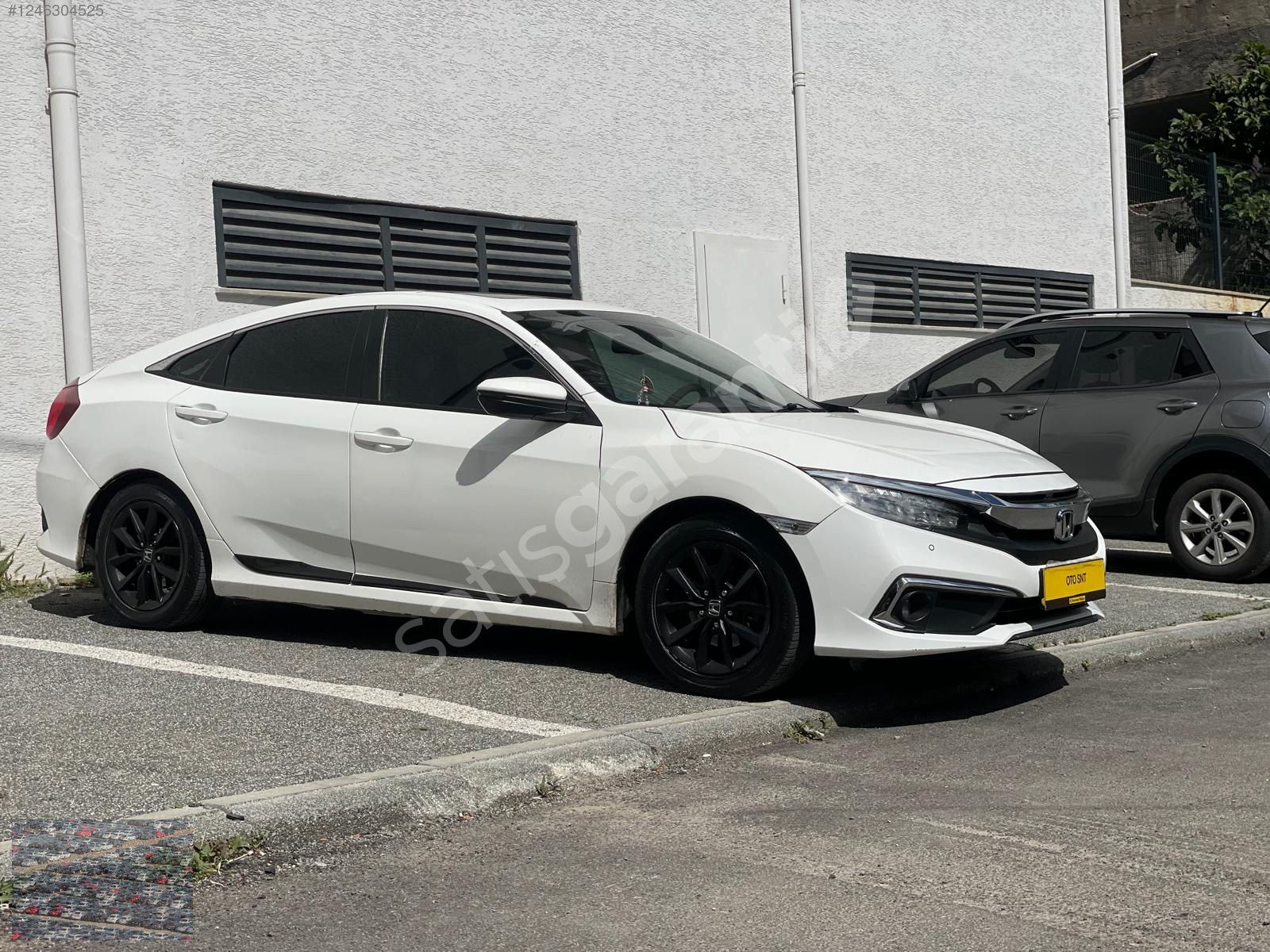 %30 PEŞİNATLA ELDEN SENETLİ 1.73 VADE FARKI İLE HONDA CİVİC
