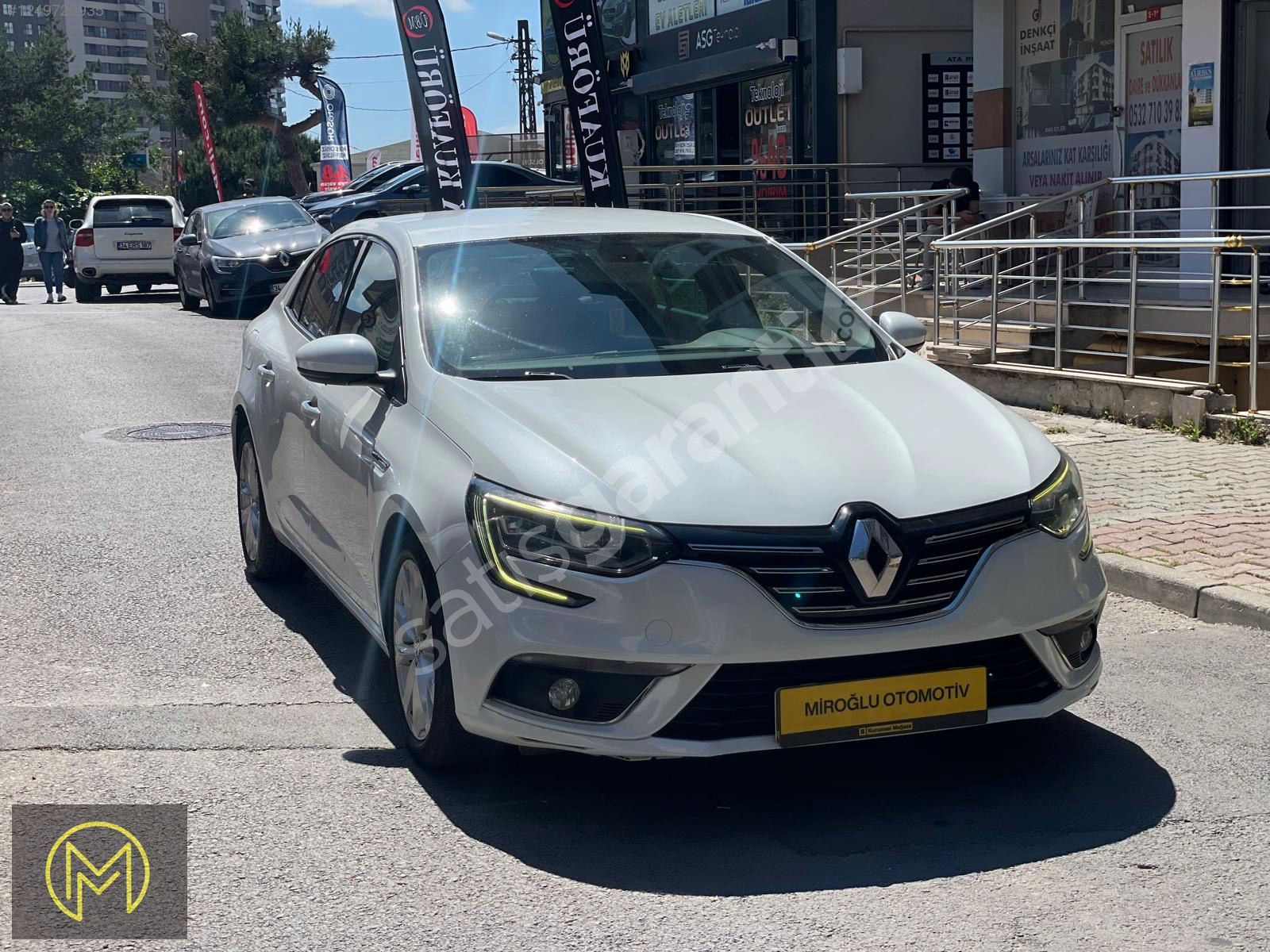%30 PEŞİNATLA ELDEN SENETLİ 1.73 VADE İLE MEGANE