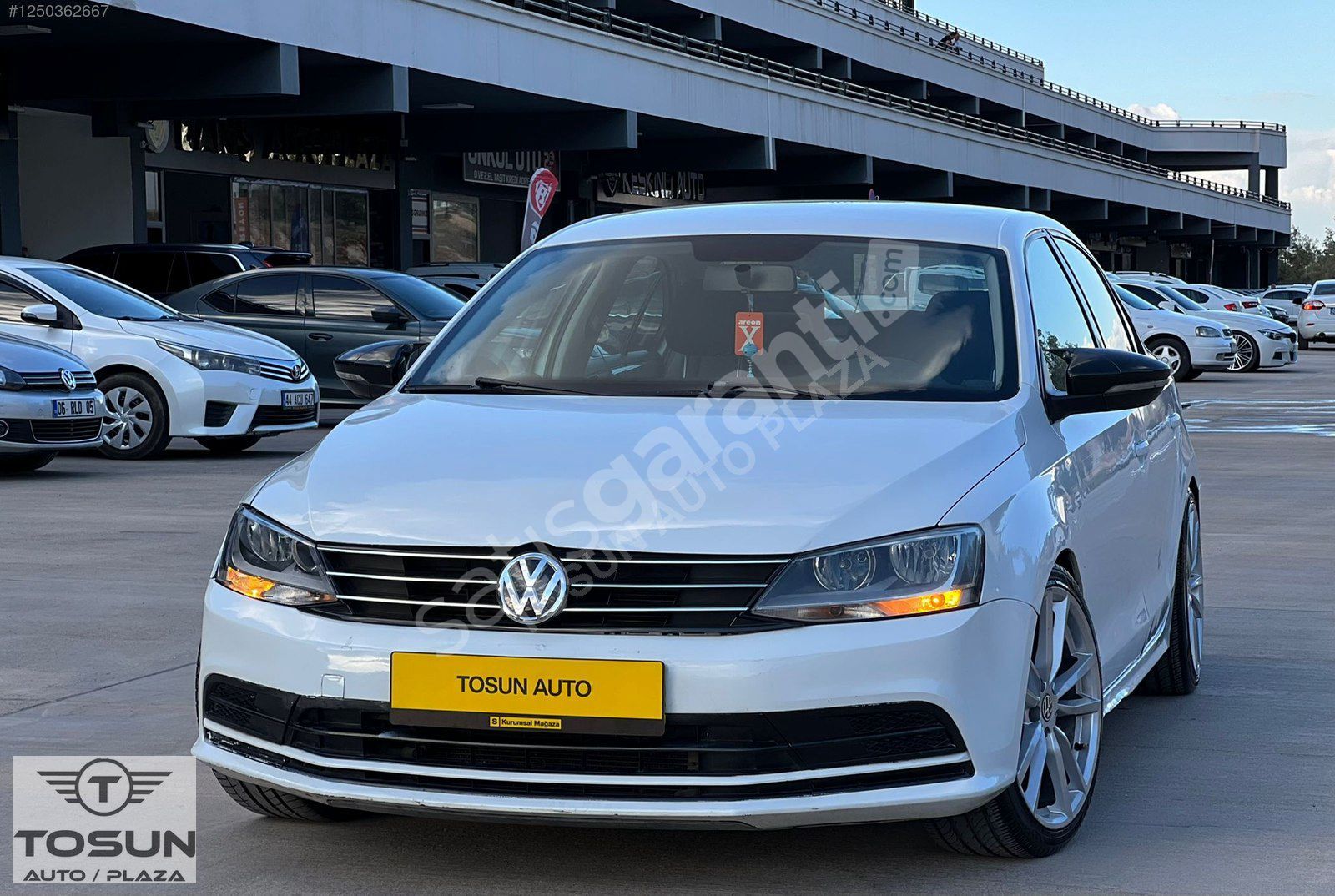 TOSUN AUTO PLAZA WV JETTA 1,6 TDI 2015 MODEL OTOMATİK TRAMERSİZ