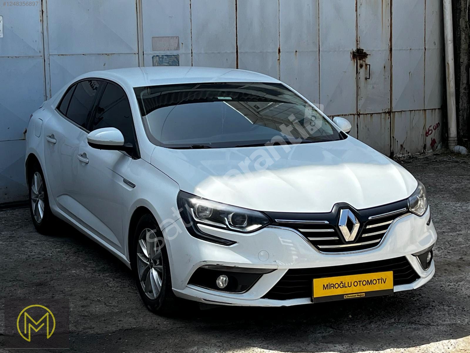 %30 PEŞİNATLA ELDEN SENETLİ 1.73 VADE İLE MEGANE