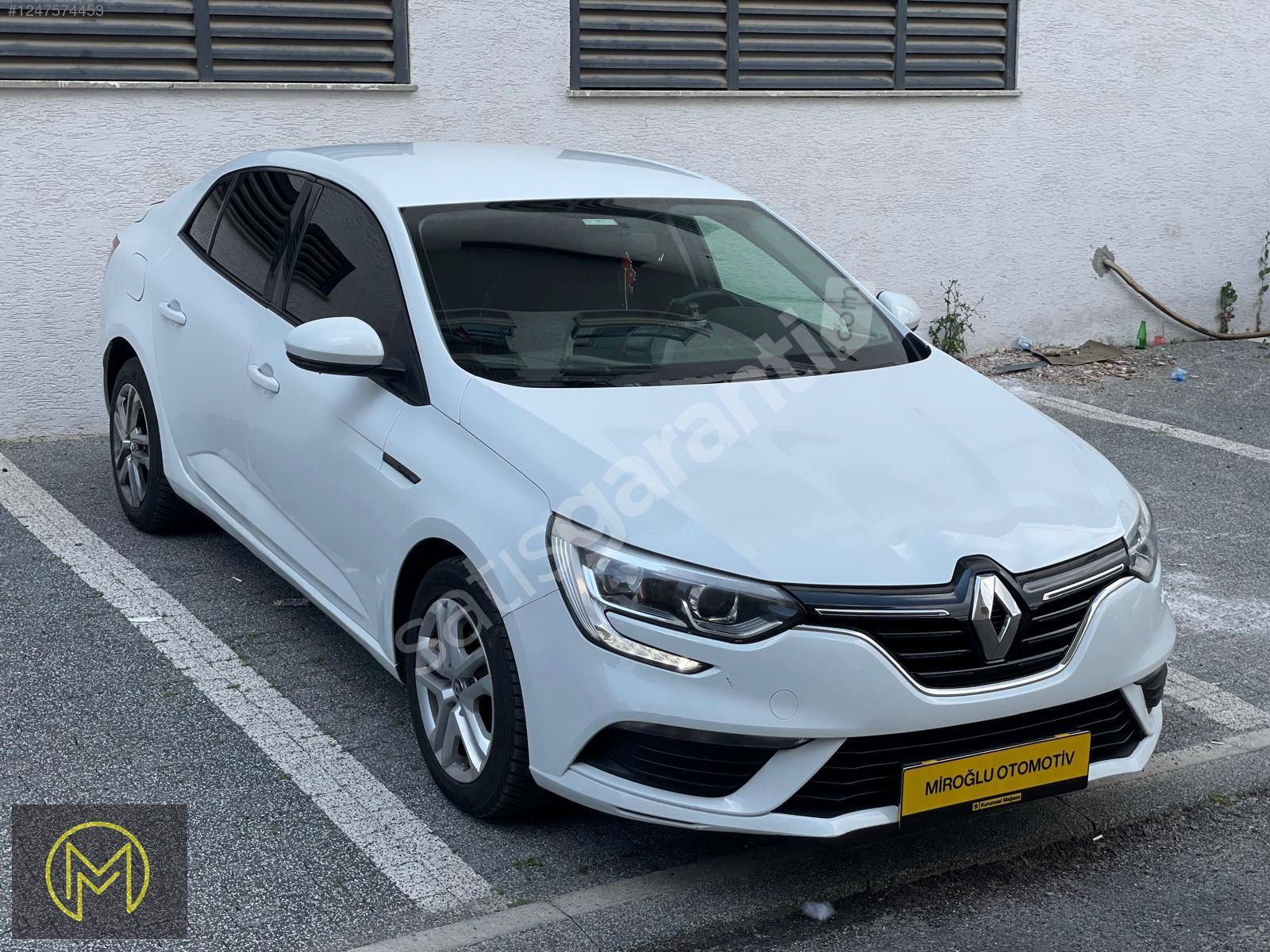 %30 PEŞİNATLA ELDEN SENETLİ 1.73 VADE İLE RENAULT MEGANE