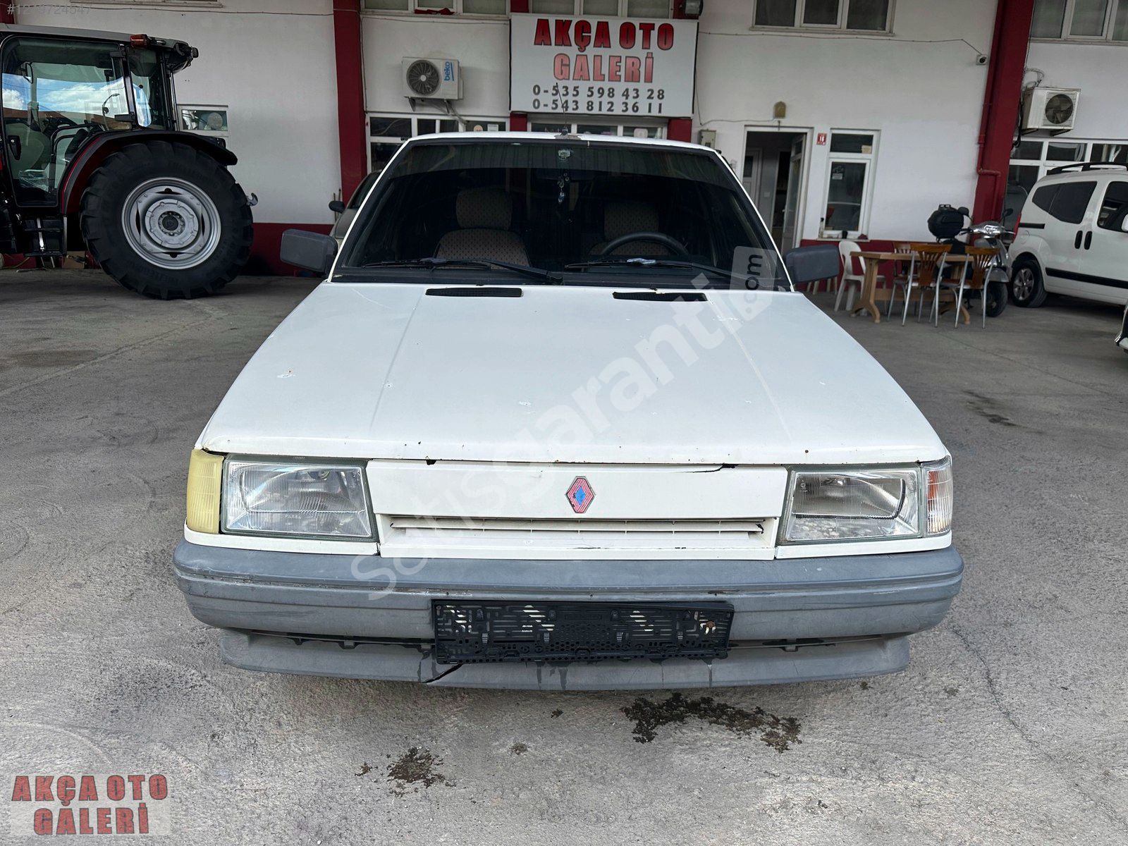 AKÇADAN 1988 MODEL 1.4 ÇEKME BELGELİ RENO 11